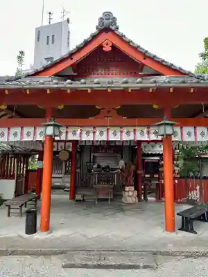 源九郎稲荷神社の本殿・本堂