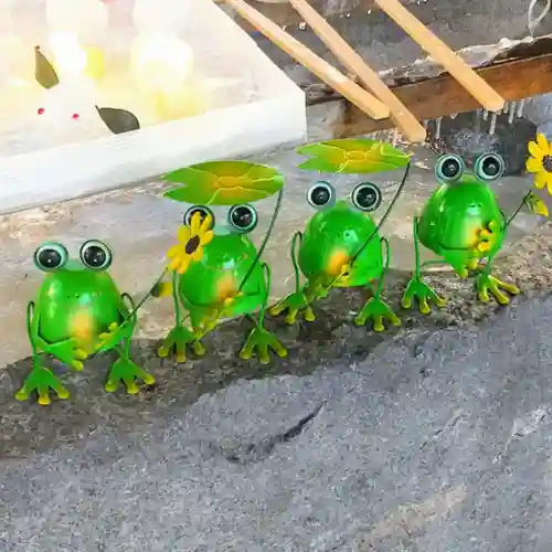 彌彦神社　(伊夜日子神社)の像