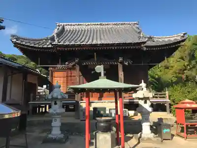 天皇寺の本殿・本堂
