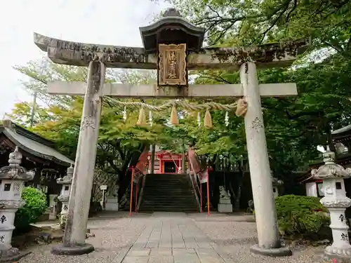 御霊神社の鳥居