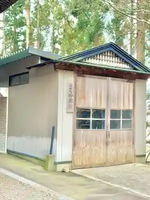 八坂神社の{uncategorized: "未分類", other: "その他", undefined: "問題あり", building: "その他建物", grave: "お墓", sacred_gate: "鳥居", guardian: "狛犬", statue: "像", buddha: "仏像", history: "歴史", nature: "自然", garden: "庭園", animal: "動物", pagoda: "塔", temizu: "手水舎", mountain_gate: "山門・神門", sanctuary: "本殿・本堂", subordinate: "末社・摂社", art: "芸術", scenery: "景色", jizo: "地蔵", ema: "絵馬", goshuin: "御朱印", omikuji: "おみくじ", items: "授与品その他", amulet: "お守り", goshuincho: "御朱印帳", eats: "食事", festival: "お祭り", votive_dance: "神楽", shichigosan: "七五三参", wedding: "結婚式", experience: "体験その他", initially: "初詣", around: "周辺", anti_infection: "感染症対策"}