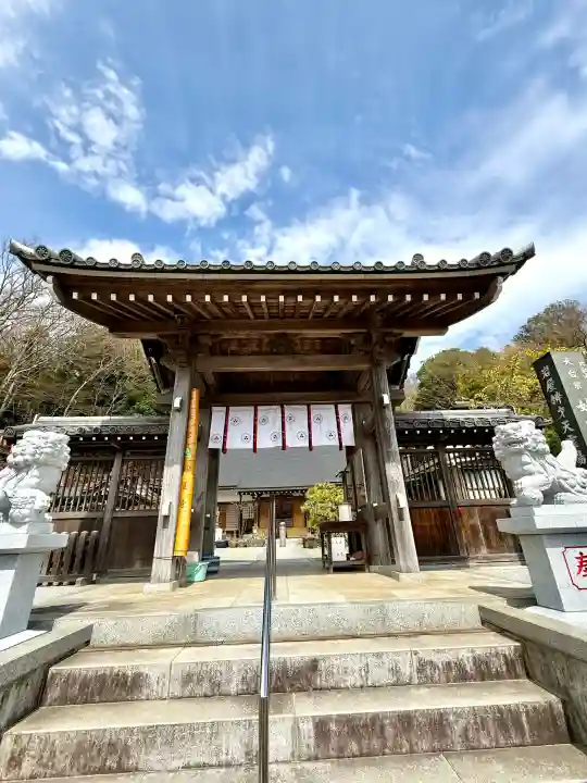 妙圓寺の{uncategorized: "未分類", other: "その他", undefined: "問題あり", building: "その他建物", grave: "お墓", sacred_gate: "鳥居", guardian: "狛犬", statue: "像", buddha: "仏像", history: "歴史", nature: "自然", garden: "庭園", animal: "動物", pagoda: "塔", temizu: "手水舎", mountain_gate: "山門・神門", sanctuary: "本殿・本堂", subordinate: "末社・摂社", art: "芸術", scenery: "景色", jizo: "地蔵", ema: "絵馬", goshuin: "御朱印", omikuji: "おみくじ", items: "授与品その他", amulet: "お守り", goshuincho: "御朱印帳", eats: "食事", festival: "お祭り", votive_dance: "神楽", shichigosan: "七五三参", wedding: "結婚式", experience: "体験その他", initially: "初詣", around: "周辺", anti_infection: "感染症対策"}