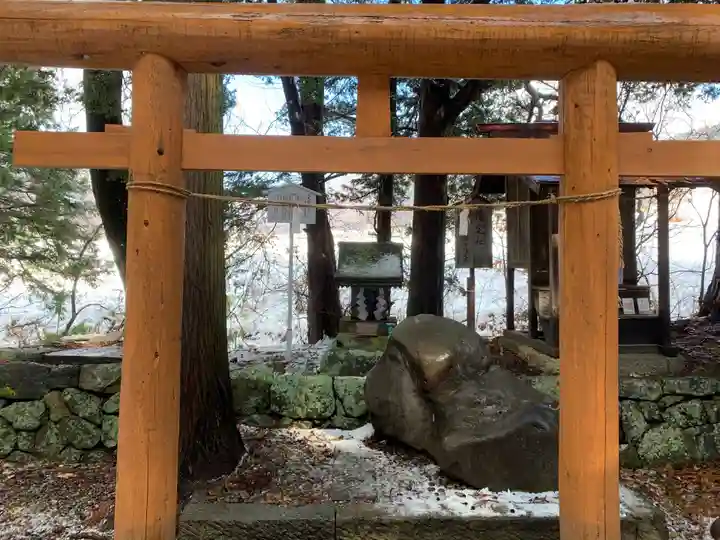 山家神社の末社・摂社