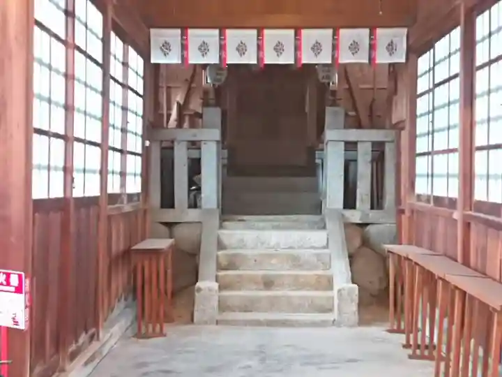 油江天神社の本殿・本堂