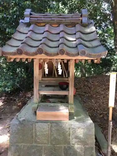 旦飯野神社の末社