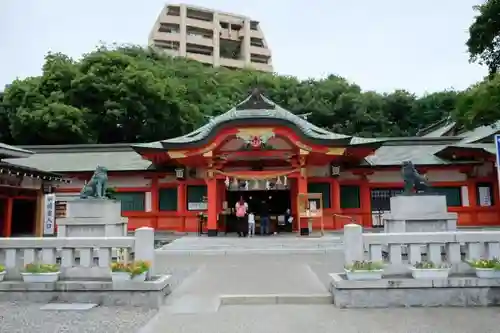 金神社の本殿