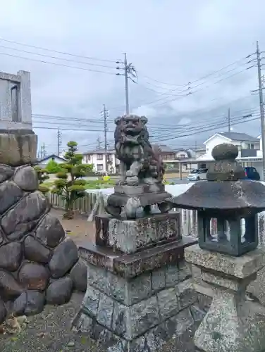 神明神社の{uncategorized: "未分類", other: "その他", undefined: "問題あり", building: "その他建物", grave: "お墓", sacred_gate: "鳥居", guardian: "狛犬", statue: "像", buddha: "仏像", history: "歴史", nature: "自然", garden: "庭園", animal: "動物", pagoda: "塔", temizu: "手水舎", mountain_gate: "山門・神門", sanctuary: "本殿・本堂", subordinate: "末社・摂社", art: "芸術", scenery: "景色", jizo: "地蔵", ema: "絵馬", goshuin: "御朱印", omikuji: "おみくじ", items: "授与品その他", amulet: "お守り", goshuincho: "御朱印帳", eats: "食事", festival: "お祭り", votive_dance: "神楽", shichigosan: "七五三参", wedding: "結婚式", experience: "体験その他", initially: "初詣", around: "周辺", anti_infection: "感染症対策"}