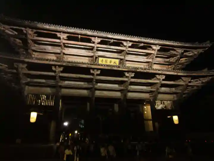 東大寺の山門・神門