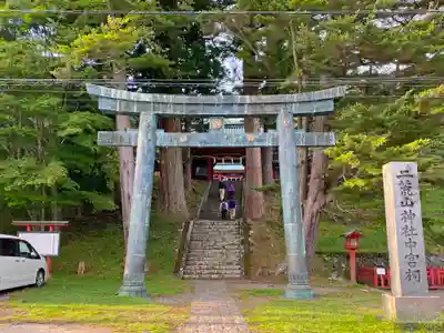 日光二荒山神社中宮祠の鳥居