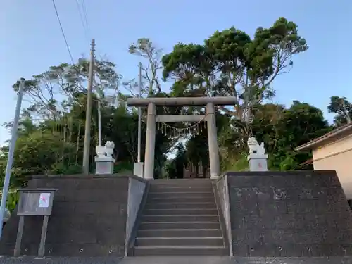 吾妻神社の鳥居