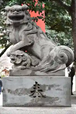 花園神社の狛犬