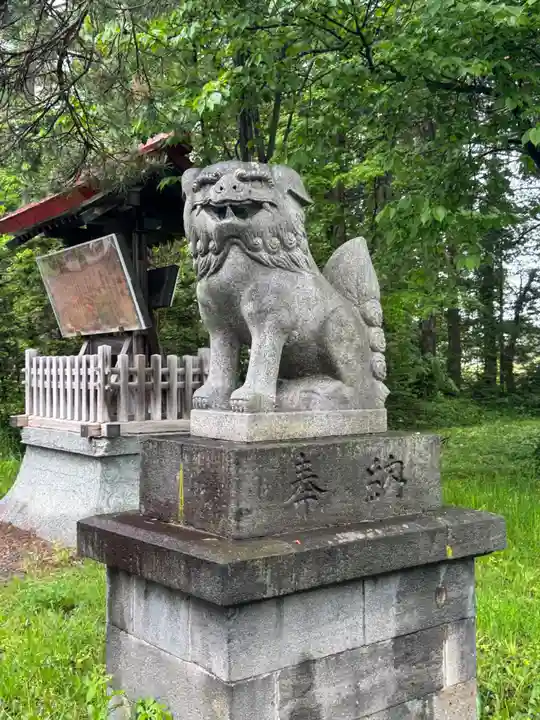 雨龍神社の狛犬