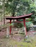 開道石割稲荷神社(山梨県)