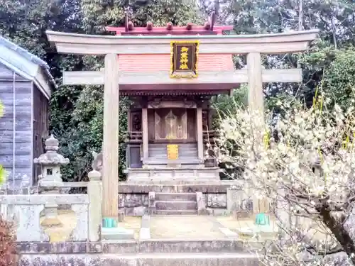 阿久比神社の末社