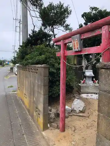 下津稲荷神社の鳥居