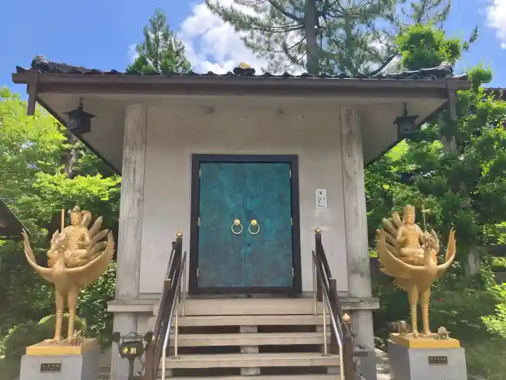 総持寺(富山県)