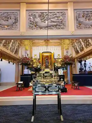 寳泉寺の本殿・本堂