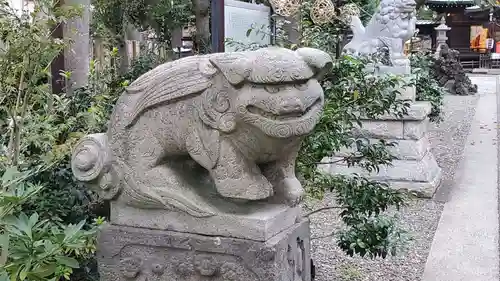菊田神社の狛犬