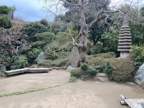 本蓮寺の庭園