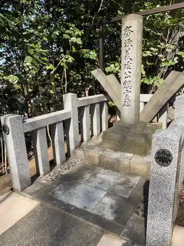 白旗神社の{uncategorized: "未分類", other: "その他", undefined: "問題あり", building: "その他建物", grave: "お墓", sacred_gate: "鳥居", guardian: "狛犬", statue: "像", buddha: "仏像", history: "歴史", nature: "自然", garden: "庭園", animal: "動物", pagoda: "塔", temizu: "手水舎", mountain_gate: "山門・神門", sanctuary: "本殿・本堂", subordinate: "末社・摂社", art: "芸術", scenery: "景色", jizo: "地蔵", ema: "絵馬", goshuin: "御朱印", omikuji: "おみくじ", items: "授与品その他", amulet: "お守り", goshuincho: "御朱印帳", eats: "食事", festival: "お祭り", votive_dance: "神楽", shichigosan: "七五三参", wedding: "結婚式", experience: "体験その他", initially: "初詣", around: "周辺", anti_infection: "感染症対策"}