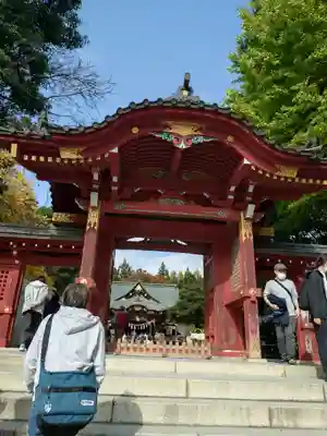 秩父神社の山門・神門