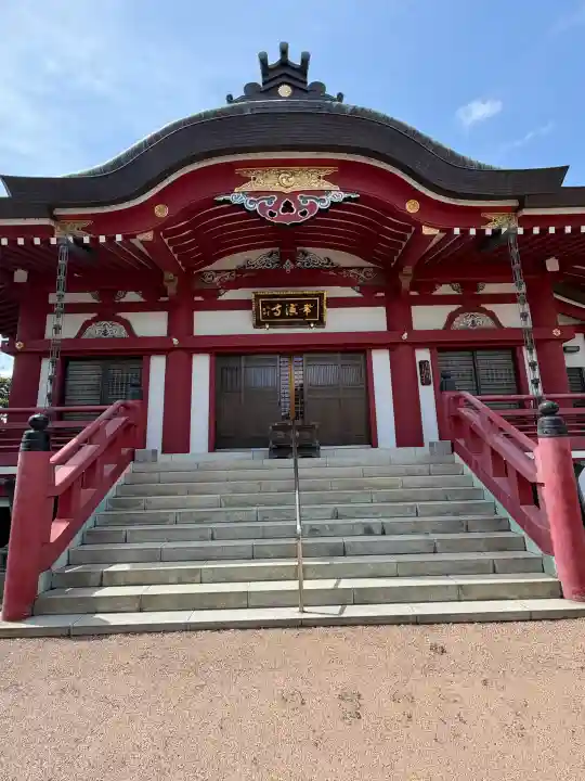 常演寺の{uncategorized: "未分類", other: "その他", undefined: "問題あり", building: "その他建物", grave: "お墓", sacred_gate: "鳥居", guardian: "狛犬", statue: "像", buddha: "仏像", history: "歴史", nature: "自然", garden: "庭園", animal: "動物", pagoda: "塔", temizu: "手水舎", mountain_gate: "山門・神門", sanctuary: "本殿・本堂", subordinate: "末社・摂社", art: "芸術", scenery: "景色", jizo: "地蔵", ema: "絵馬", goshuin: "御朱印", omikuji: "おみくじ", items: "授与品その他", amulet: "お守り", goshuincho: "御朱印帳", eats: "食事", festival: "お祭り", votive_dance: "神楽", shichigosan: "七五三参", wedding: "結婚式", experience: "体験その他", initially: "初詣", around: "周辺", anti_infection: "感染症対策"}