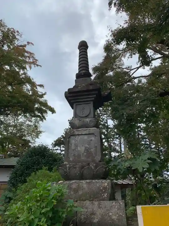 高蔵寺の塔