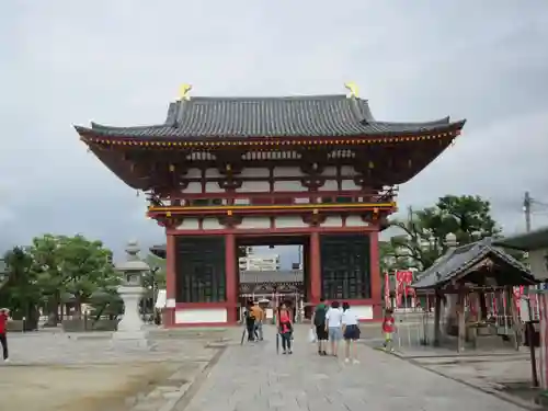 四天王寺の山門