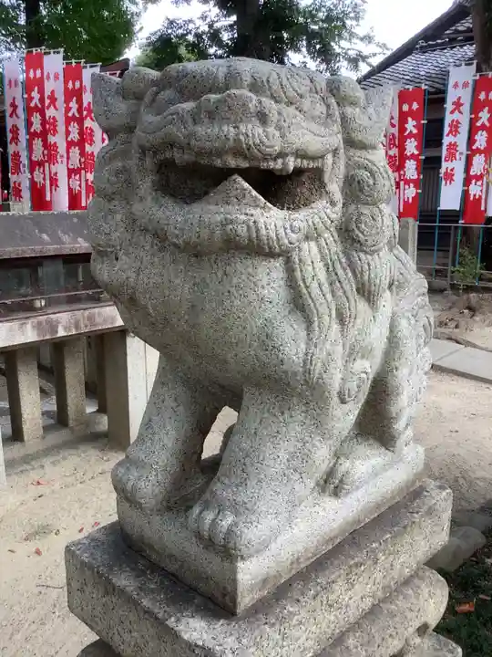 八幡社(大秋八幡社)の狛犬