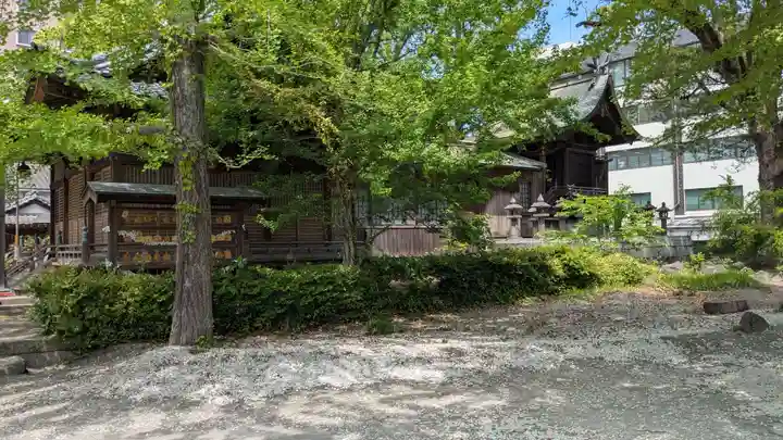松榮神社の庭園