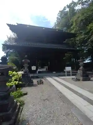妻沼聖天山歓喜院の山門・神門