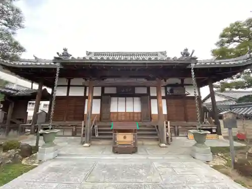 淨橋寺の本殿・本堂