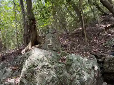 大日寺奥の院爪彫薬師(高知県)