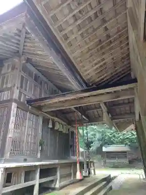 賀野神社の本殿・本堂