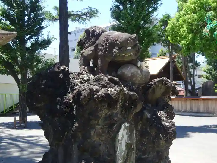 お三の宮日枝神社の狛犬
