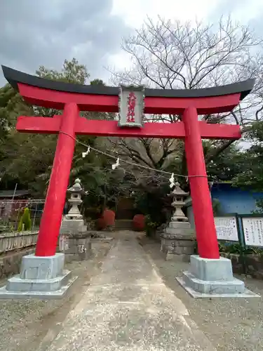 大稲荷神社の鳥居