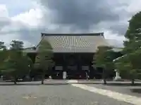 清凉寺の本殿・本堂