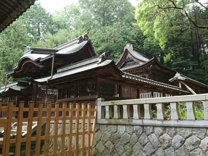 熊野神社の本殿・本堂