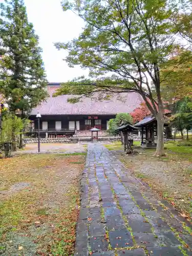 出羽国分寺薬師堂の本殿