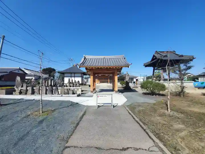 成願寺の山門・神門