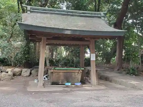 高座結御子神社（熱田神宮摂社）の手水舎