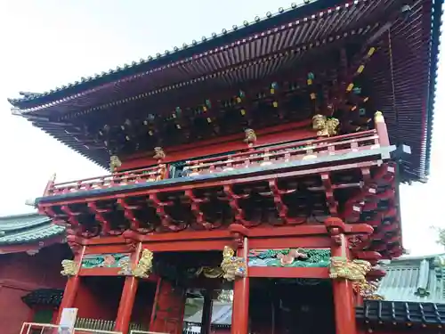静岡浅間神社の山門・神門