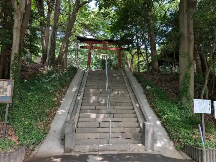 氷川女體神社の{uncategorized: "未分類", other: "その他", undefined: "問題あり", building: "その他建物", grave: "お墓", sacred_gate: "鳥居", guardian: "狛犬", statue: "像", buddha: "仏像", history: "歴史", nature: "自然", garden: "庭園", animal: "動物", pagoda: "塔", temizu: "手水舎", mountain_gate: "山門・神門", sanctuary: "本殿・本堂", subordinate: "末社・摂社", art: "芸術", scenery: "景色", jizo: "地蔵", ema: "絵馬", goshuin: "御朱印", omikuji: "おみくじ", items: "授与品その他", amulet: "お守り", goshuincho: "御朱印帳", eats: "食事", festival: "お祭り", votive_dance: "神楽", shichigosan: "七五三参", wedding: "結婚式", experience: "体験その他", initially: "初詣", around: "周辺", anti_infection: "感染症対策"}
