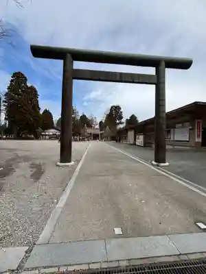 射水神社の鳥居