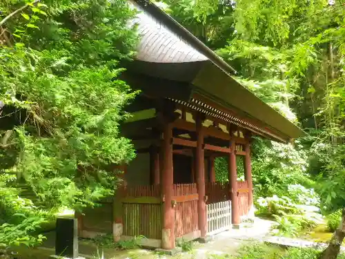 妙法寺の山門