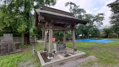 天狗社の手水舎