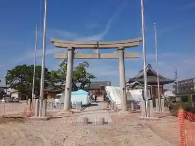 南明治八幡社の鳥居