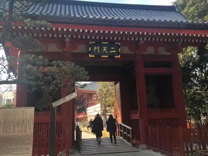 浅草寺の山門・神門