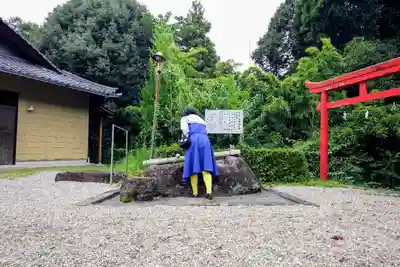 曽野稲荷神社の手水舎