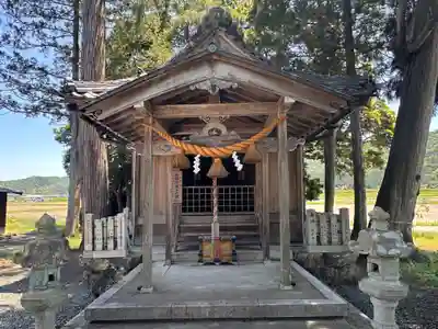 若宮八幡神社の本殿・本堂